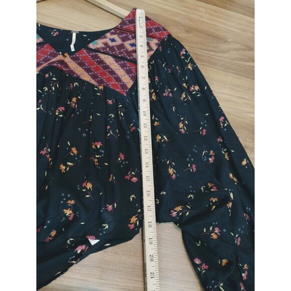 Free People Lady Lou Embroidered Black Blouse size medium Blouse FREE SHIPPING! - Picture 9 of 13